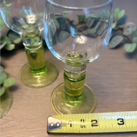Green Stem Bormioli Rocco Limoncino Liquor Glass Set of 3 - Picture 4 of 6